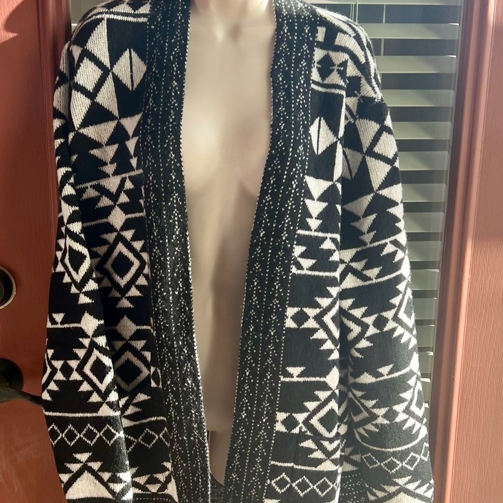 Black & White Aztec Open Front Cardigan